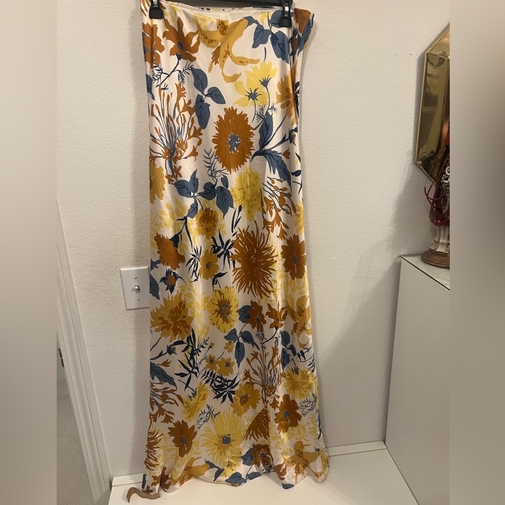 🌺Reformation Joana Strapless  Midi Dress - Picture 4 of 16